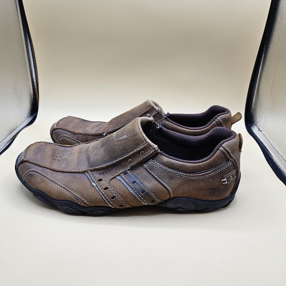 Skechers Leather Relaxed Fit Goga Mat Arch Casual Loafer Shoes Mens Size 13 - Picture 2 of 9